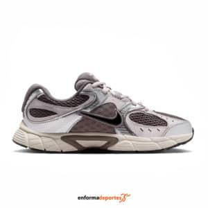Zapatilla infantil Nike V5 RNR
