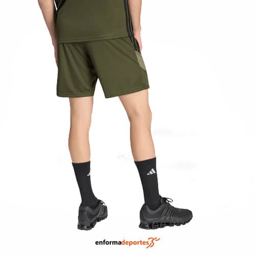 Pantalon corto hombre Adidas Tiro Essentials